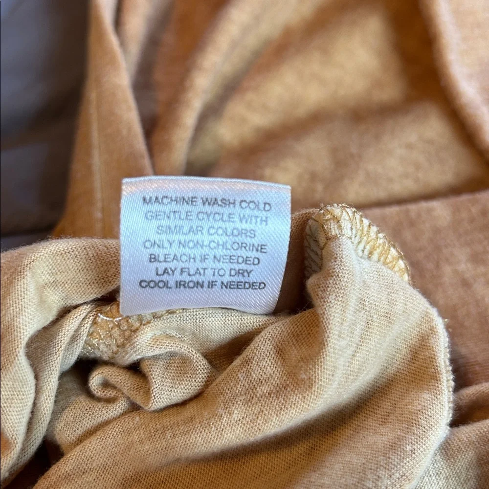 Women's V-Neck Long Sleeve Top - distressed butterscotch - Picture 5 of 6